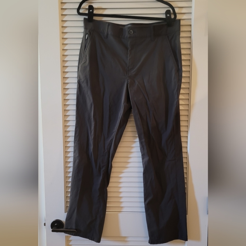 Weatherproof Vintage- Men's Grey Straight Leg Pants With Zipper Pockets